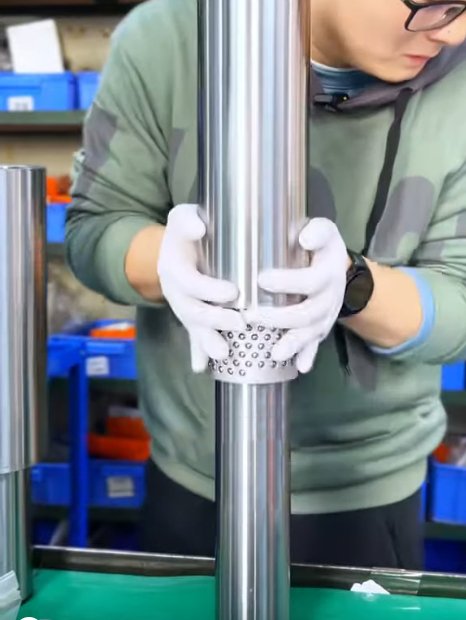 Ball Guide Columns in Automotive Molds